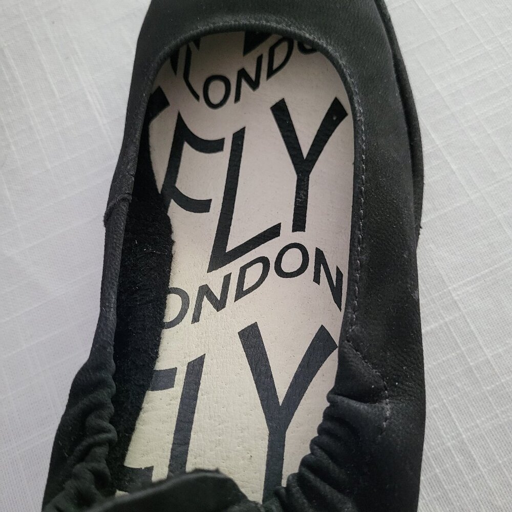 Fly London Wedge